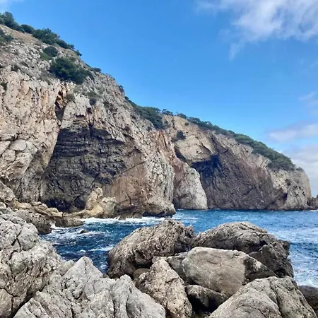 Estartit Near Costa Brava Beaches * L'Estartit
